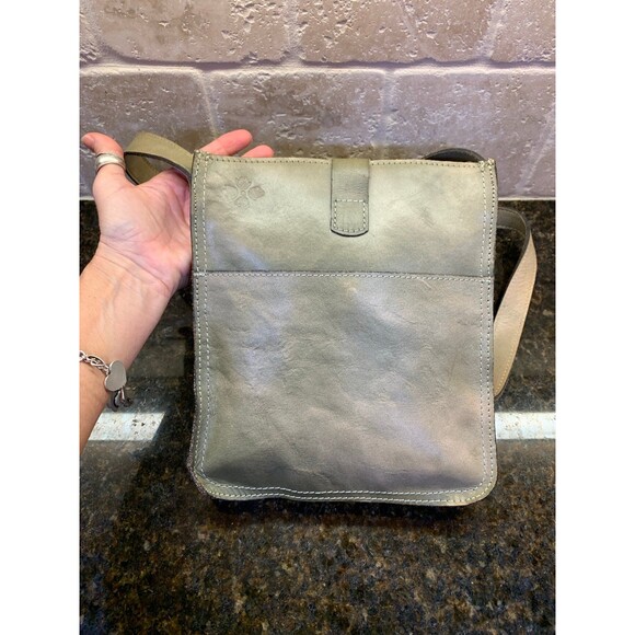 Patricia Nash Leather Crossbody Medallion Bag Boho Southwestern Like New - Picture 3 of 8